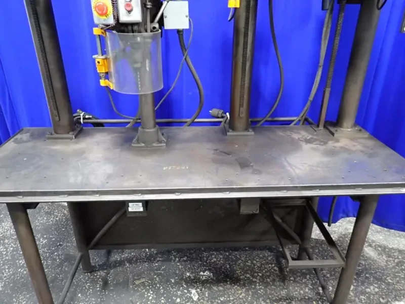 15" DRILL PRESS STATION