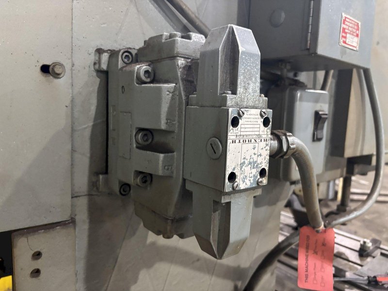 95 TON IRON CRAFTER MODEL 95-95 HMW HYDRAULIC IRON WORKER: STOCK #23333