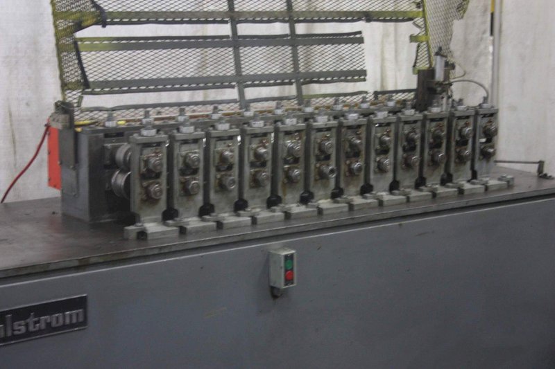 12 STAND X 1&#039; DAHLSTROM ROLLFORMER: STOCK #67700