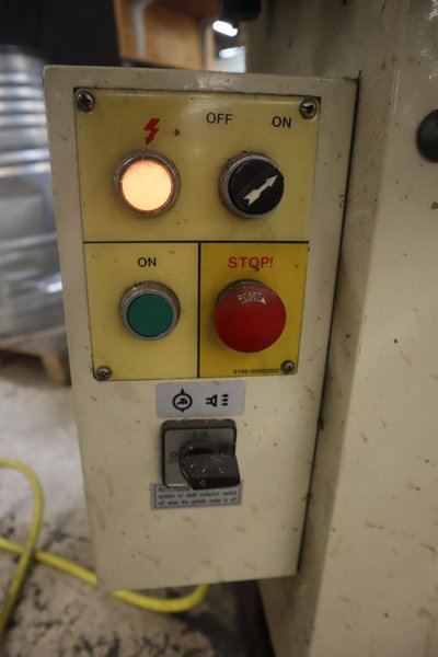 Chevalier Accugrind 618 Surface Grinder with Walker Electromagnetic Chuck and Micro Feed- Auction Item