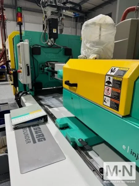 110 TON 3.4 OZ ARBURG MODEL 470E-1000-290 ELECTRIC INEJCTION MOLDING MACHINE MFG 2016 ONLY APPROX 1118  HOURS