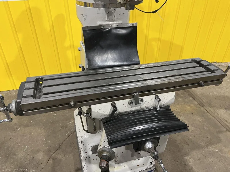 2 HP ACRA MODEL #AM-2V VERTICAL KNEE MILL: STOCK # 4140