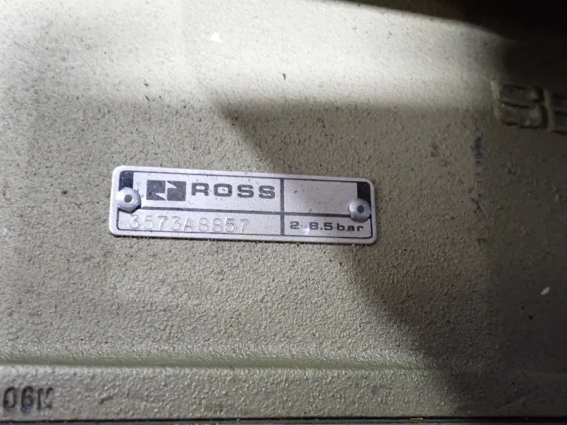 ROSS CONTROLS 2-8.5 BAR SERPAR DOUBLE AIR VALVE  -  3573A8857