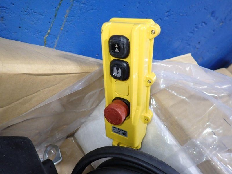 ELEPHANT CHAIN BLOCK CO 100 KG ELECTRIC CHAIN HOIST  -  M4