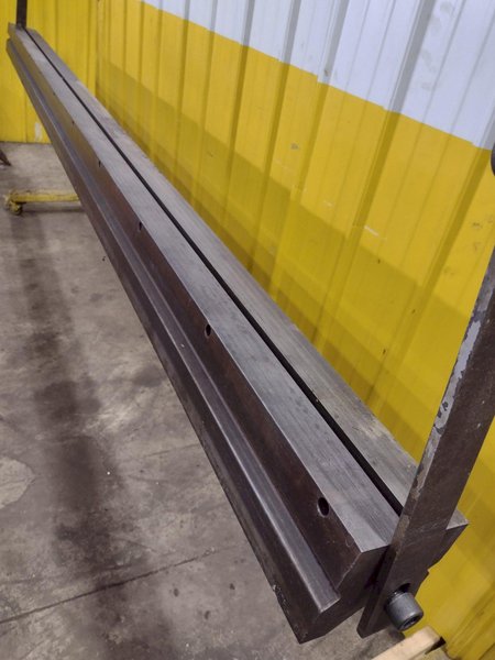 121" x 5.25" x 5.25" 4 WAY FEMALE BOTTOM PRESS BRAKE DIE WITH DIE HOLDER: YOBRO #24999