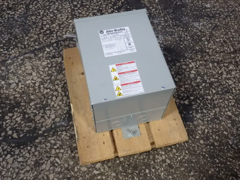 ALLEN BRADLEY 3 KVA TRANSFORMER  -  1497D-A14-M14-0-N