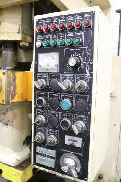 60 TON STAMTEC GAP FRAME PRESS: STOCK #72886