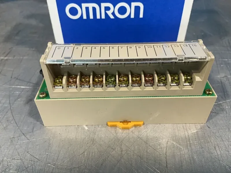 OMRON REMOTE TERMINAL   -  SRT1-ID16