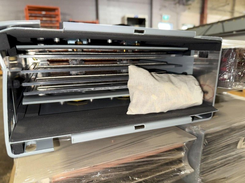 EATON 2500A POW-R-WAY III 10′ Copper Straight Length 480V, 3PH, 3G NEW