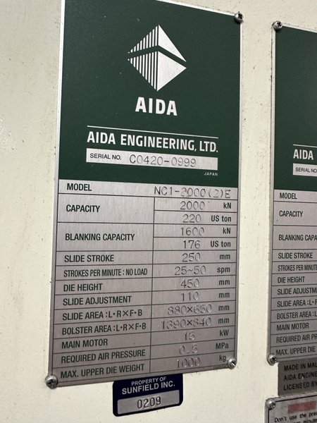 220 TON AIDA GAP FRAME STAMPING PRESS