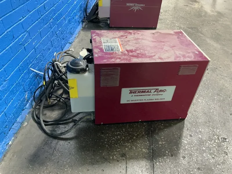 THERMAL ARC 150 A WELDER  -  ULTIMA150