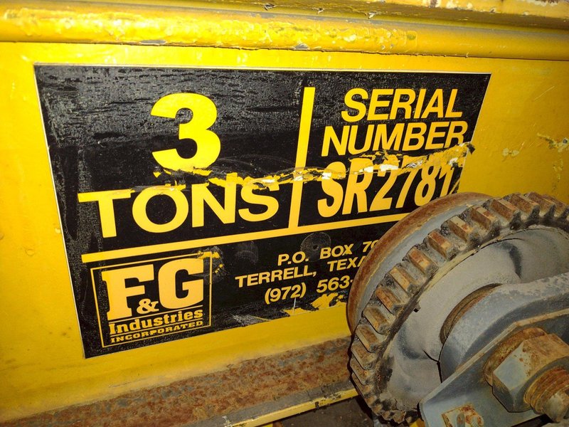 3 TON X 17’ F&amp;G / LOAD LIFTER UNDER-SLUNG POWERED CRANE: STOCK #22971