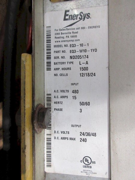 Raymond 071-SL60TF Narrow Aisle Electric Side Loader – 6,000 lb Capacity – 36V – 2-Stage 240" Lift Height- Auction Item