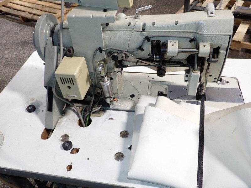 BROTHER 9 1/2" THROAT SEWING MACHINE  -  LS2-B837-310