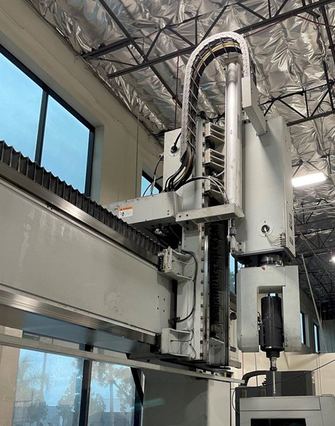 Anderson Maxxis 3116 NC 5-Axis CNC Router 2011 Fanuc 31iB5 CNC Control 63&quot; x 122&quot; Table 9-HP Vacuum System