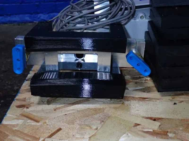EPSON 96 PSI PICK AND PLACE INDUSTRIAL ROBOT  -  T6-602S