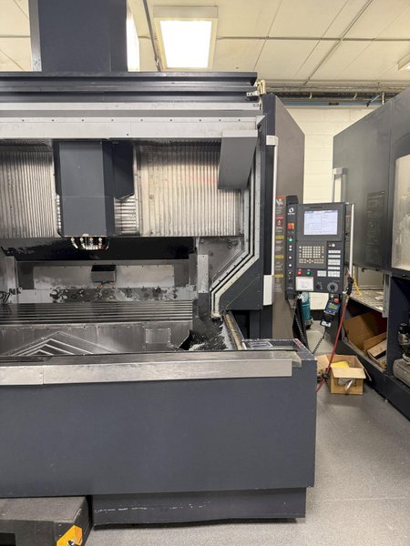 Makino F9 CNC Vertical Machining Center For Sale - 2015