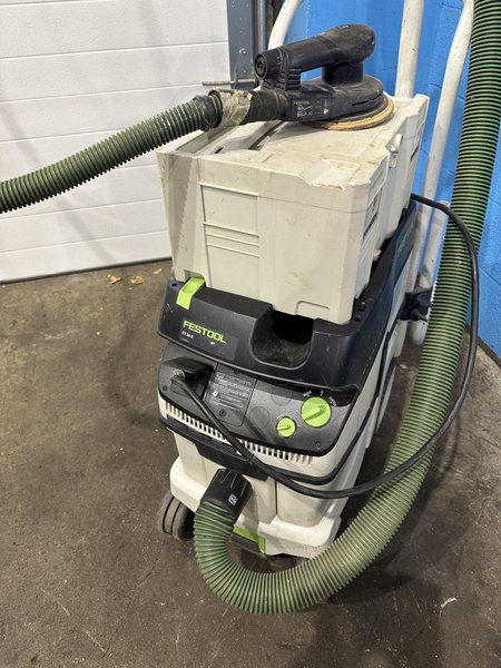 FESTOOL MODEL CT 33 E VACUUM WITH SANDER : STOCK #77443