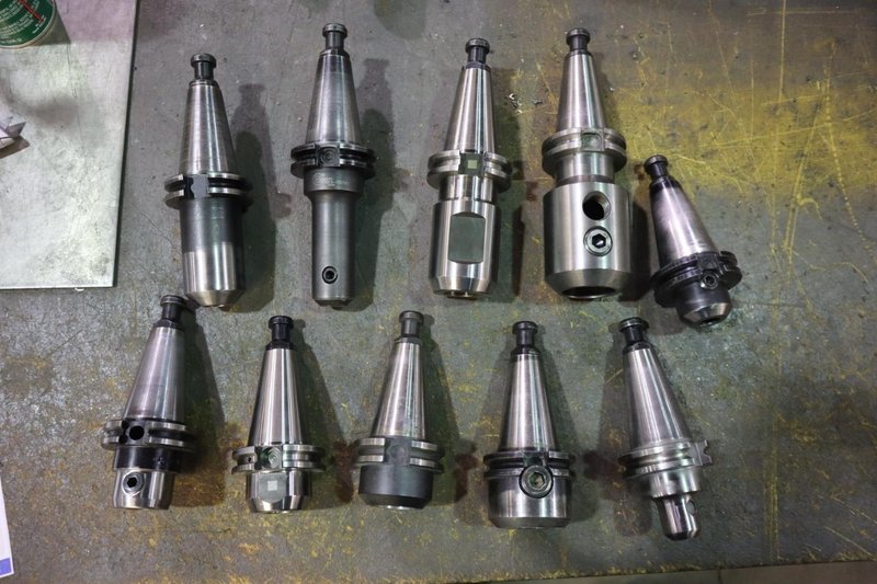 CT 40 Taper Tool Holders: (10) End Mill Holders- Auction Item