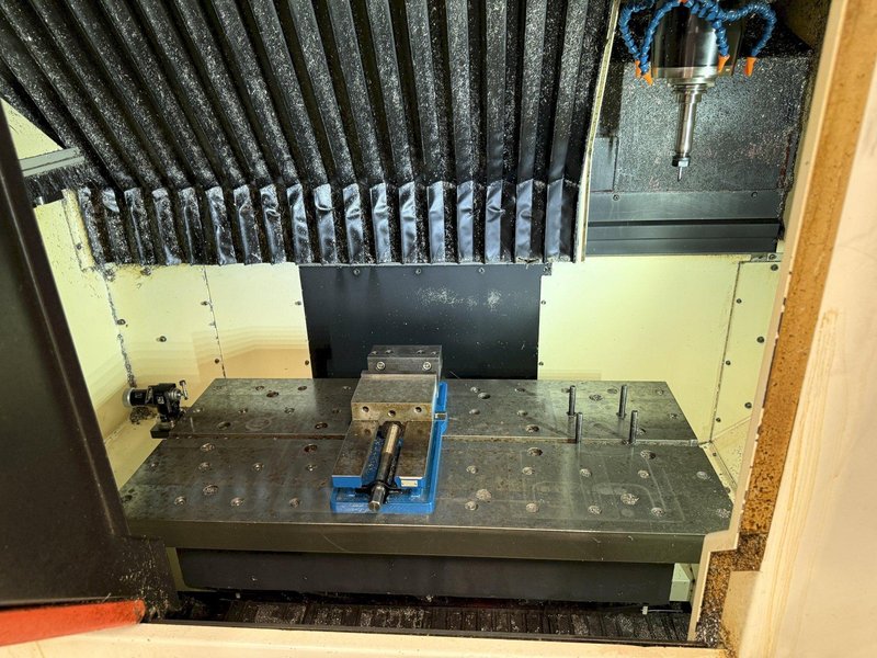 2015 Used Mazak VCU-500U 3X CNC Vertical Machining Center For Sale