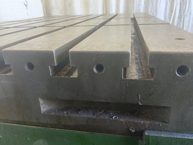 48" X 32" DEVLIEG T SLOTTED TABLE: STOCK #81242