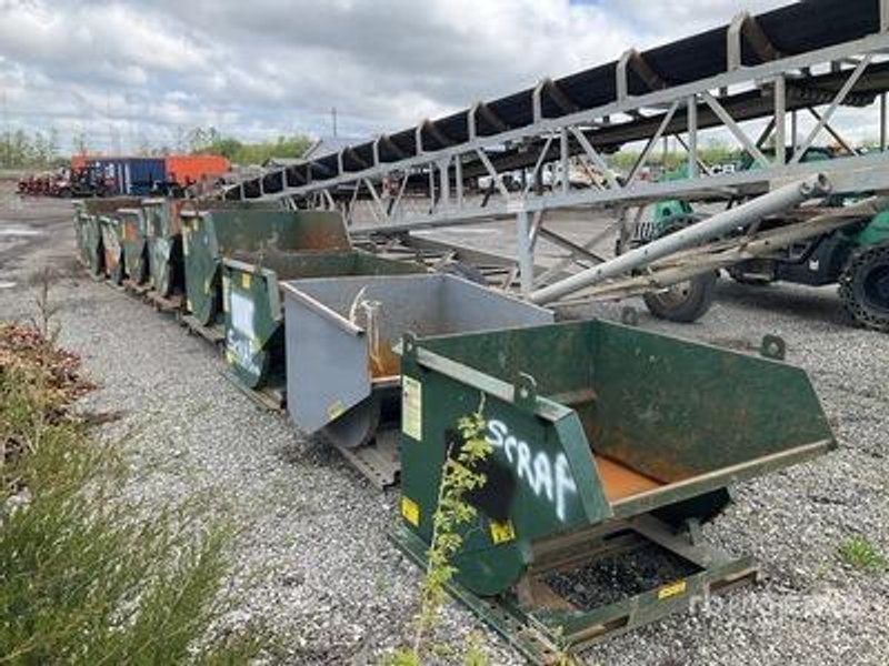 2 CU YD X 4,000 LBS JESCO DUMP HOPPER: STOCK #23208