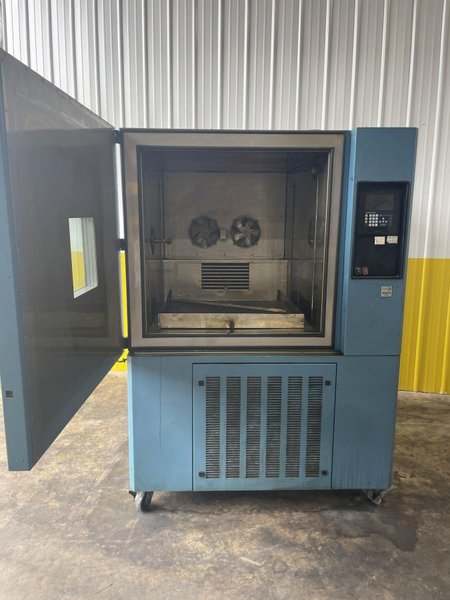 36&quot; X 36&quot; ENVIROTRONICS MODEL #ST27 ENVIRONMENTAL TESTING CHAMBER: STOCK #15427