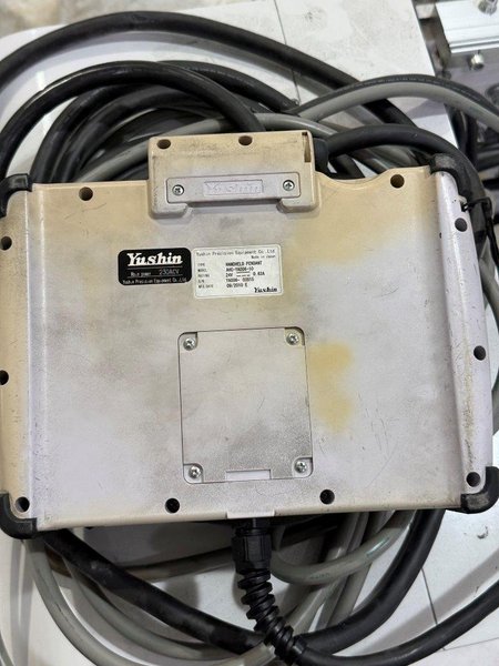 Yushin Used YA-150DL Servo Robot, 100-225 ton, yr. 2010