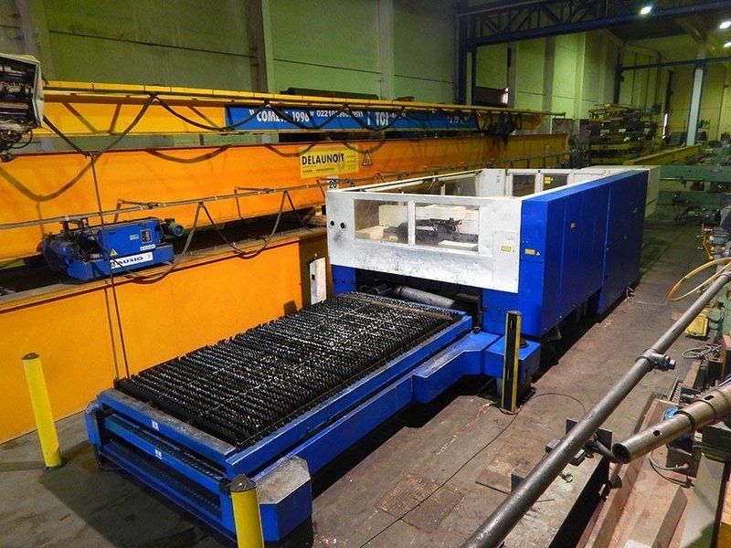 Trumpf - L3030 3000 x 1500 mm 4kW