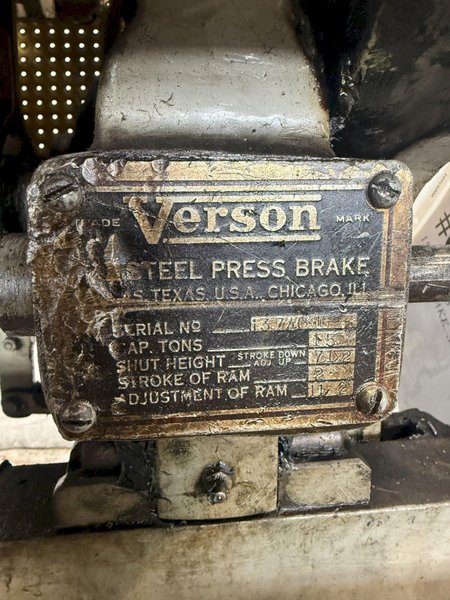 15 TON X 48" VERSON 16-48 PRESS BRAKE. STOCK # 0219526.