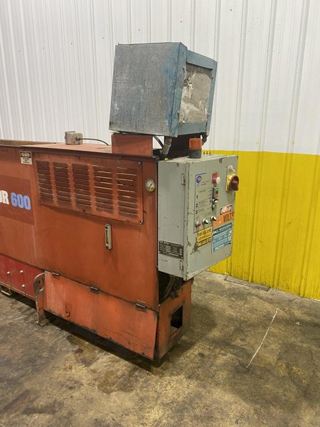 25 HP CP MFG "CAN-DENSOR 600" HYDRAULIC METAL HORIZONTAL BALER: STOCK #16681