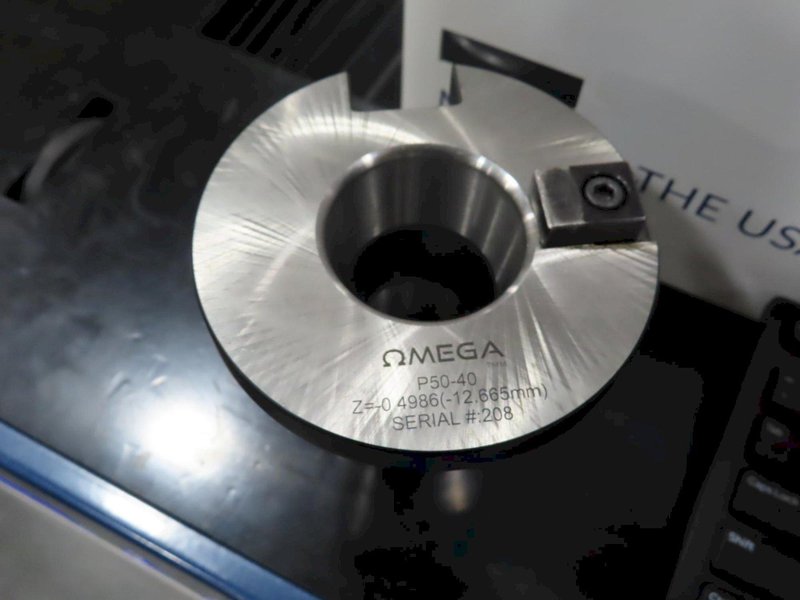 Omega Exactus Tool Setter with 50 Taper Spindle and 40 Taper Adapter Sleeve, Touch Screen Control and MORE!- Auction Item