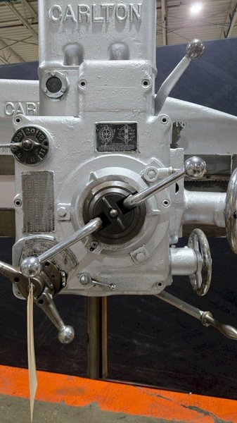 CARLTON 4′ ARM X 11″ COLUMN RADIAL ARM DRILL USED