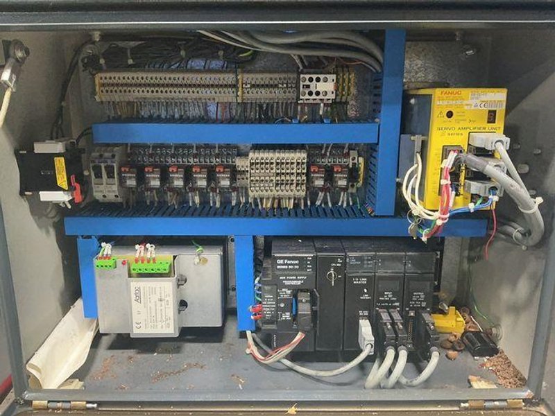 LNS 0.2 KW, 64” QUICK LOAD SERVO S2 MAGAZINE BAR FEEDER  -  Q.L. SERVO S2