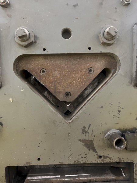 100 TON EDWARDS MODEL #JAWS IV HYDRAULIC IRONWORKER: STOCK #18429
