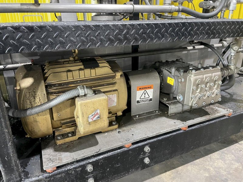 20 HP PRATISSOLI MODEL #KE22 HIGH PRESSURE WATER PLUNGER PUMP &amp; BALDOR MOTOR: STOCK #22678