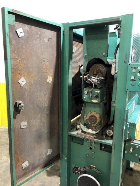 24&quot; TIMESAVER MODEL #325-1HDA 75 HP SINGLE HEAD HEAVY DUTY BELT GRINDER/SANDER: STOCK #16299