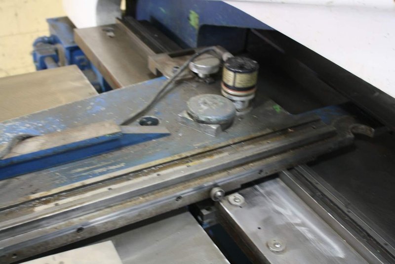 25 TON PIERCE ALL PERF-O-MATOR SINGLE END PUNCH: STOCK #67093