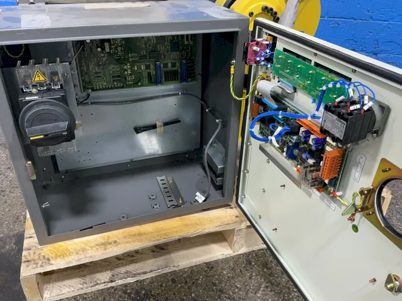 FANUC ROBOT  -  M-6IB/6S