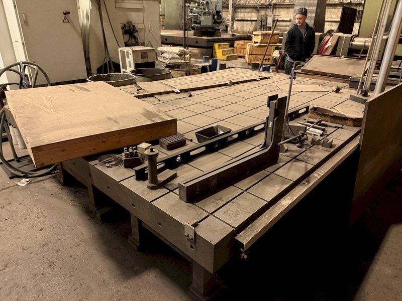 102" X 120" PORTAGE GRID LAYOUT TABLE. STOCK #0433026