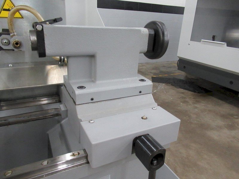 Haas TL-1 CNC Toolroom Lathe with Tailstock, 3-Jaw Chuck, Coolant Tank and Pump