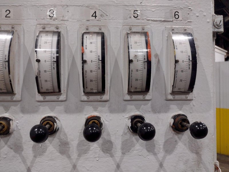 48" X .047" HERR-VOSS KEYSTONE MODEL #54-1.156-19-R.H. PRECISION BACKED UP LEVELER: STOCK #22750