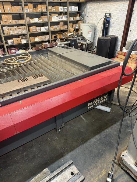 5′ x 10′ Omax Maxiem 1530 Waterjet, 2024 – Less than 5 hours