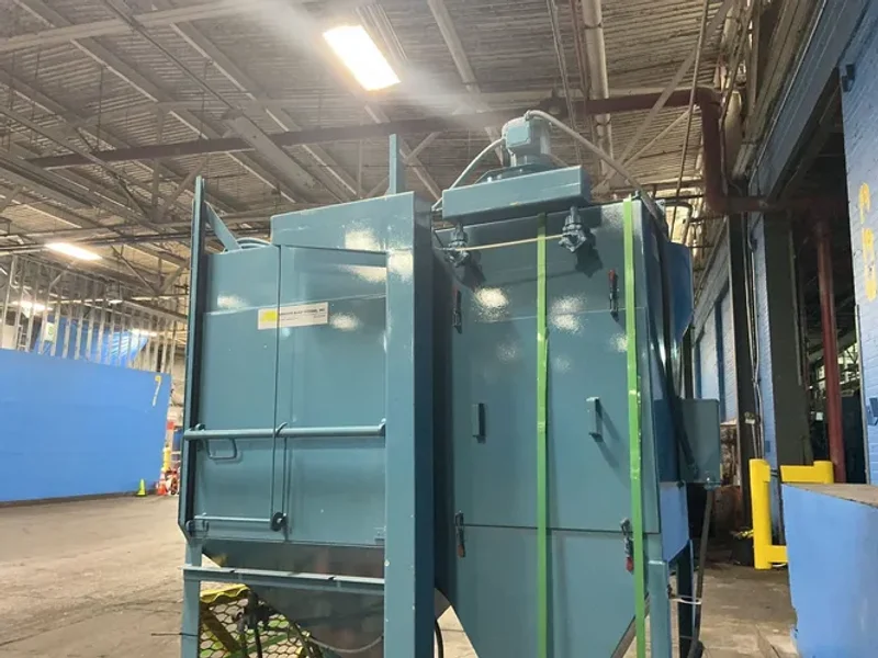 ABRASIVE BLAST SYSTEMS, INC 32” X 32” X 28” ON MOVING TABLE BLAST CABINET