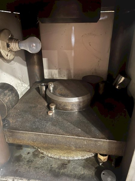M&amp;N Model 1A200 4 Post Hydraulic Hobbing press