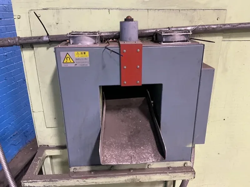DENSHIJIKI INDUSTRY CO., LTD 59”X55”X91” ENCLOSURE SPACE WET BENCH