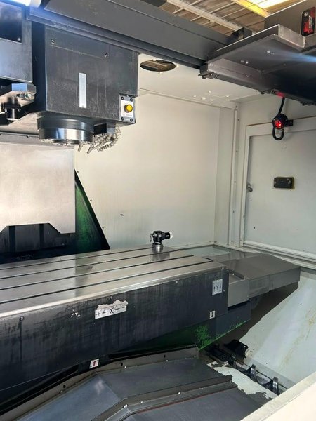 Doosan DNM 500II CNC Vertical Machining Center – 12,000 RPM Mill