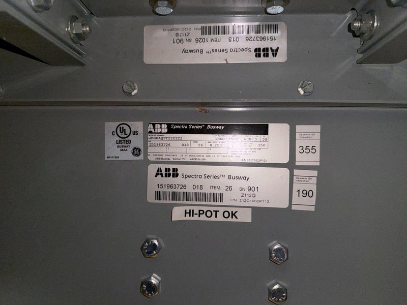 ABB 2500A Spectra Series Copper End Tap Box 600V, 3PH, 3G NEW