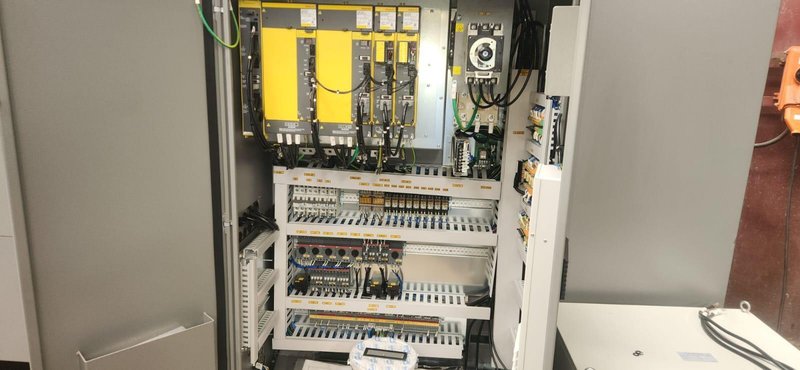 CNC Lathe Model: Samsung PL45L Year 2014