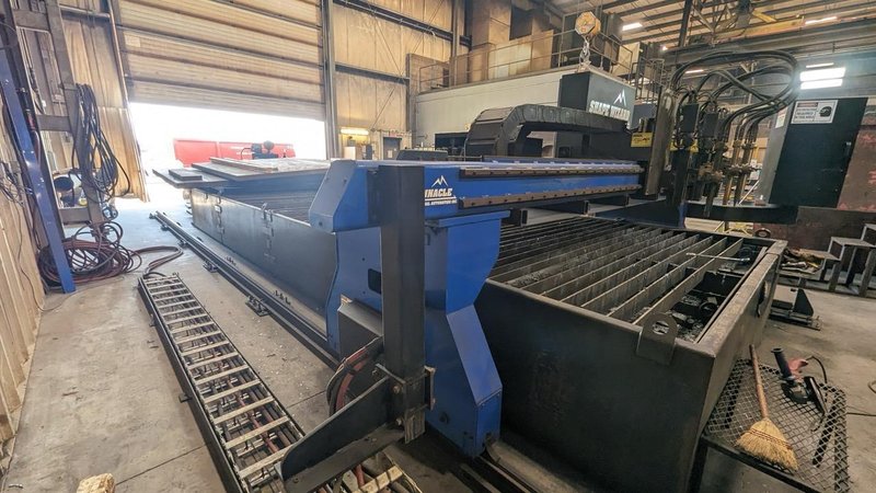 8′ x 24′ Pinnacle DSG ShapeWizard Oxyfuel – Plasma Cutting System, 2015